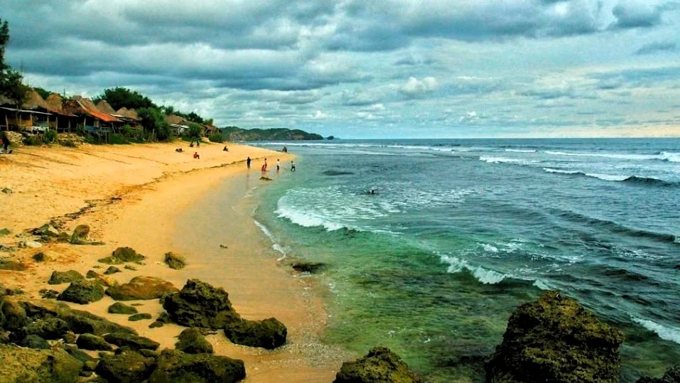 Pantai Sepanjang